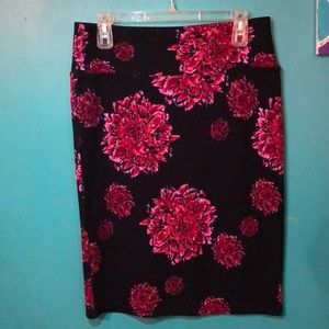 LuLaRoe Cassie Skirt Navy with Magenta Flowers LG